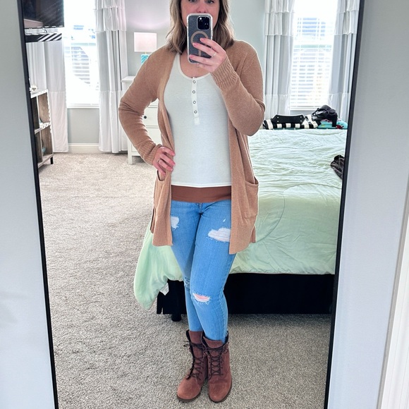 Meet your Posher, Manda - Picture 2 of 2